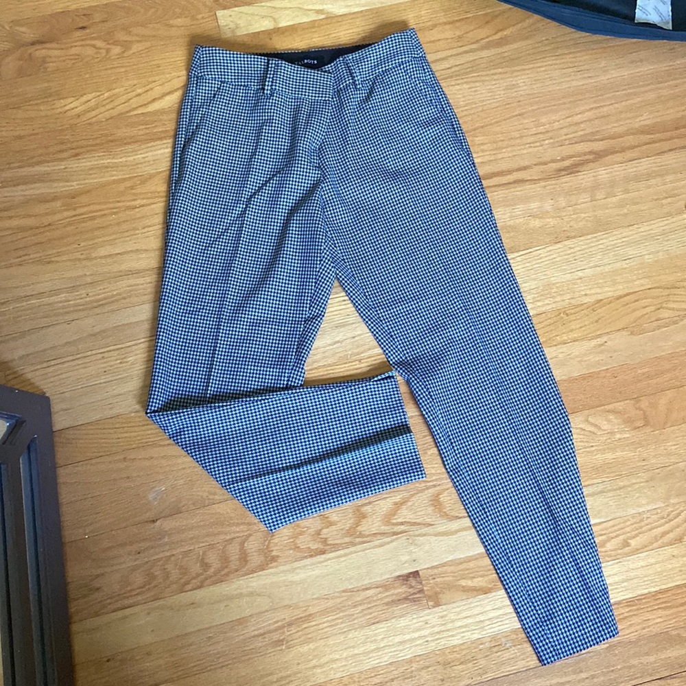 Talbots Hampshirw Ankle length black and grey dress pant-fitted